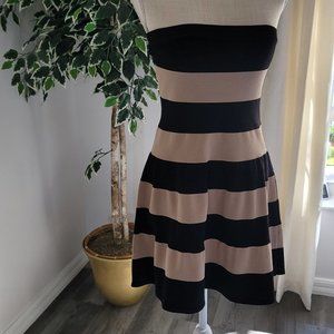 BeBe Fit & flare Black & Tan Strapless Dress
